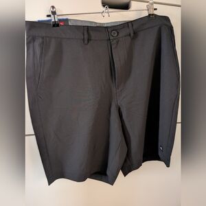 NWT Quicksilver Black Shorts Size 36 With 9 Inch Inseam